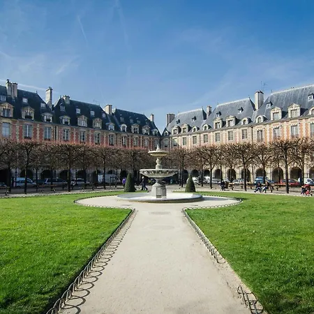 Apartmán Parisian Charm In The Heart Of The Marais !